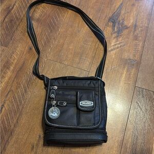 Vintage Y2K black canvas crossbody messenger bag by the brand Mudd 90s LIKE NEW